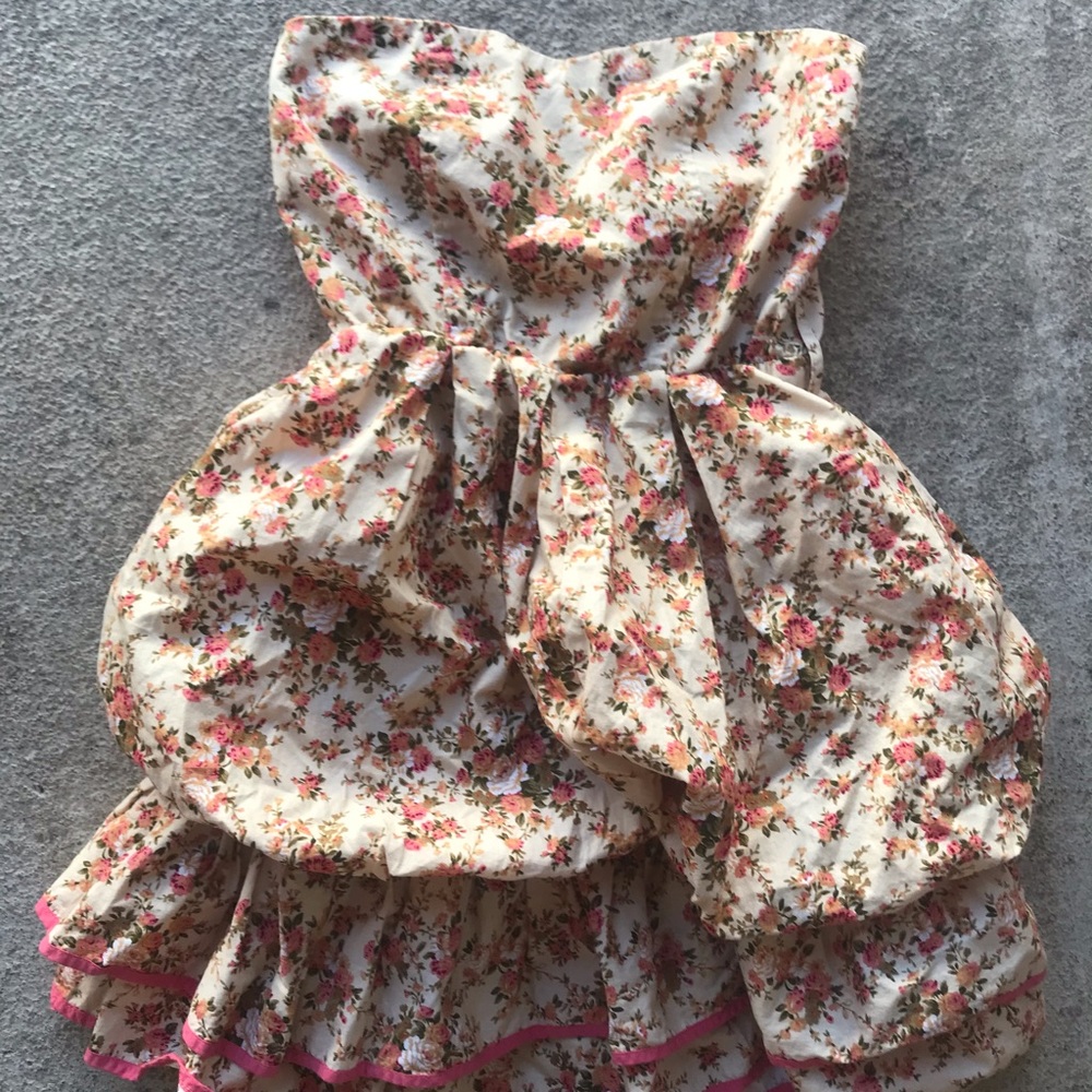 Spring cottagecore dress size small